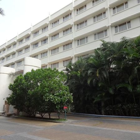 Ellaa Hotel Gachibowli Haïdarabad Extérieur photo
