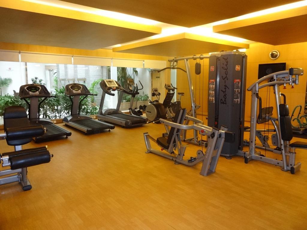 Ellaa Hotel Gachibowli Haïdarabad Extérieur photo