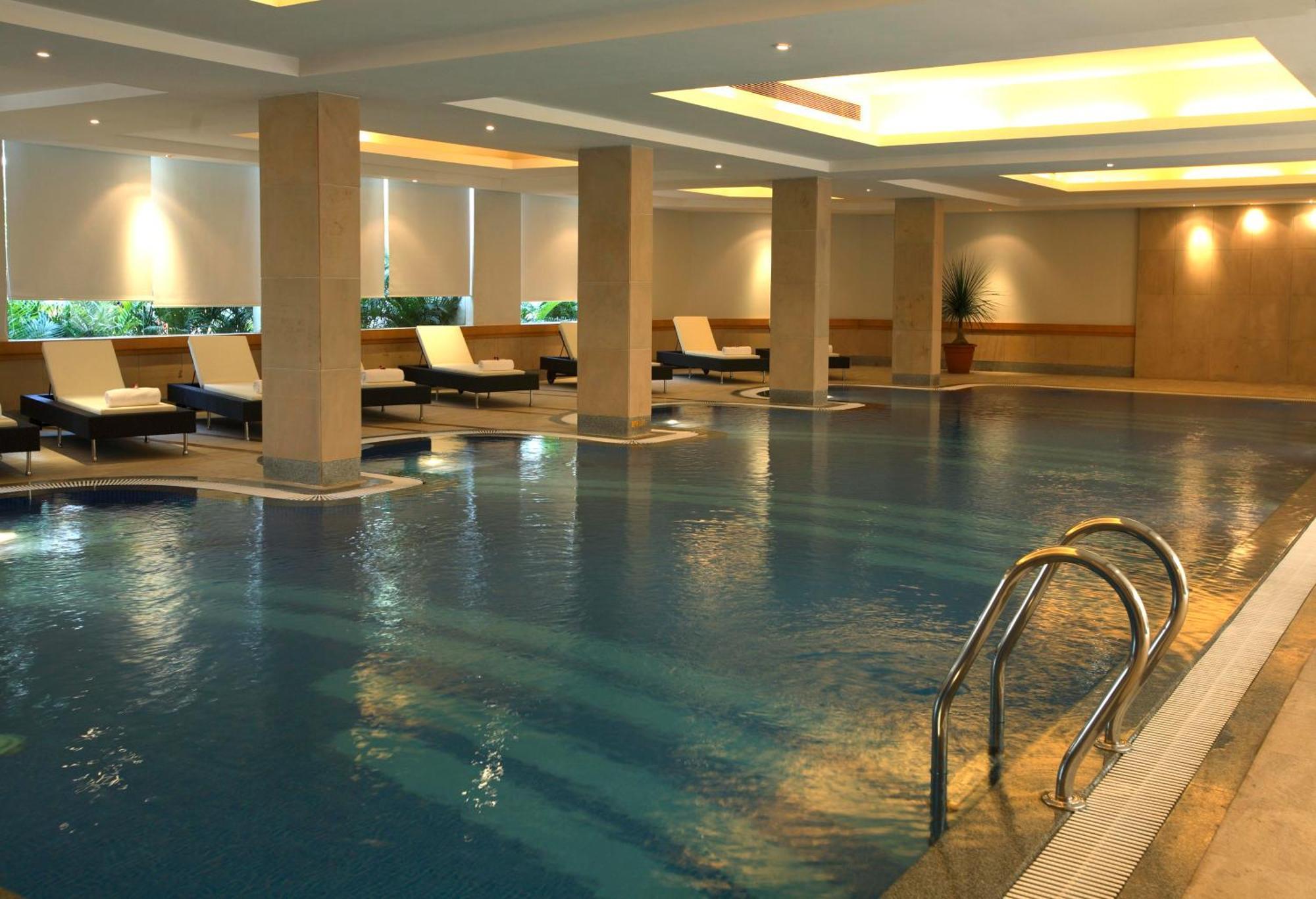 Ellaa Hotel Gachibowli Haïdarabad Extérieur photo