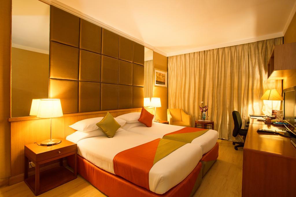 Ellaa Hotel Gachibowli Haïdarabad Extérieur photo
