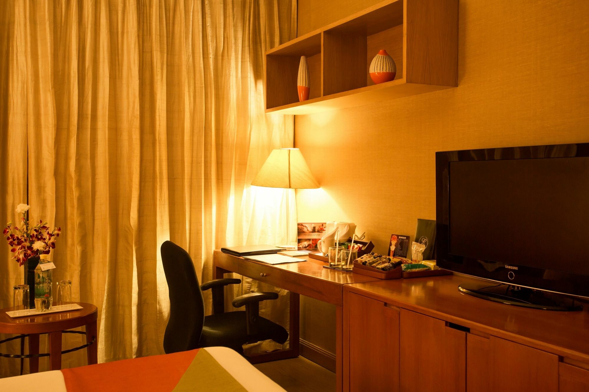 Ellaa Hotel Gachibowli Haïdarabad Extérieur photo